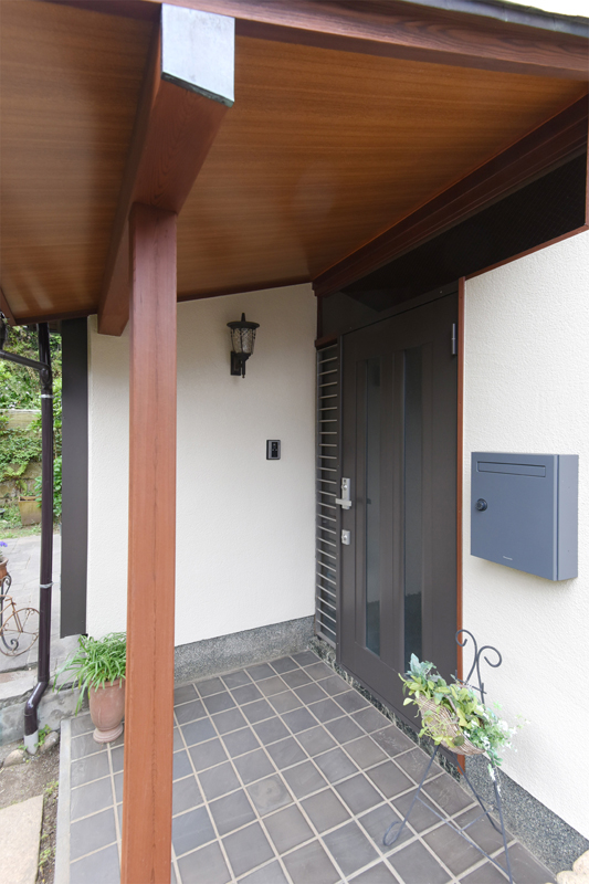 築40年の住まいが新築同様の仕上がりに！（外壁塗装・神奈川県横浜市）